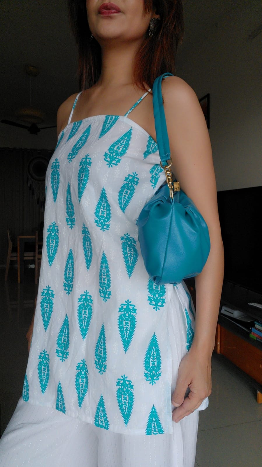 Blue Paisley Printed White Cotton Kurti